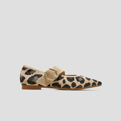 Pointed-toe Mary-Jane Flats (Maria)