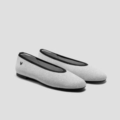 Almond-Toe Nude Flats (Nubia)