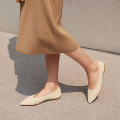 Pointed-Toe Water Repellent Ballet Flats (Aria 5°)