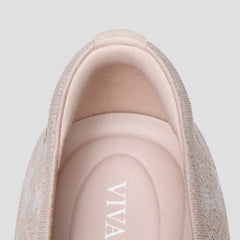 Pointed-Toe Ballet Flats (Aria 5°)